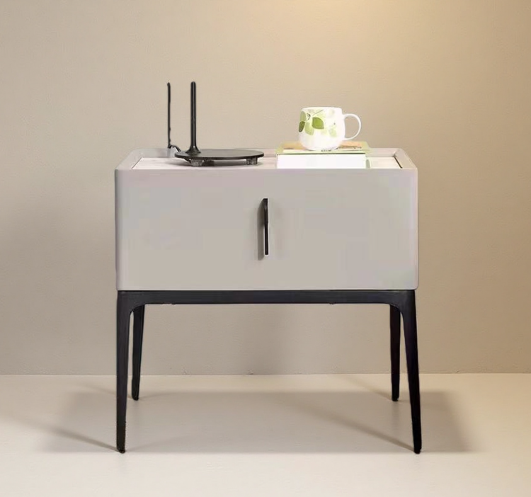 現代簡約   奶油色烤漆 床頭櫃 ST＃B29